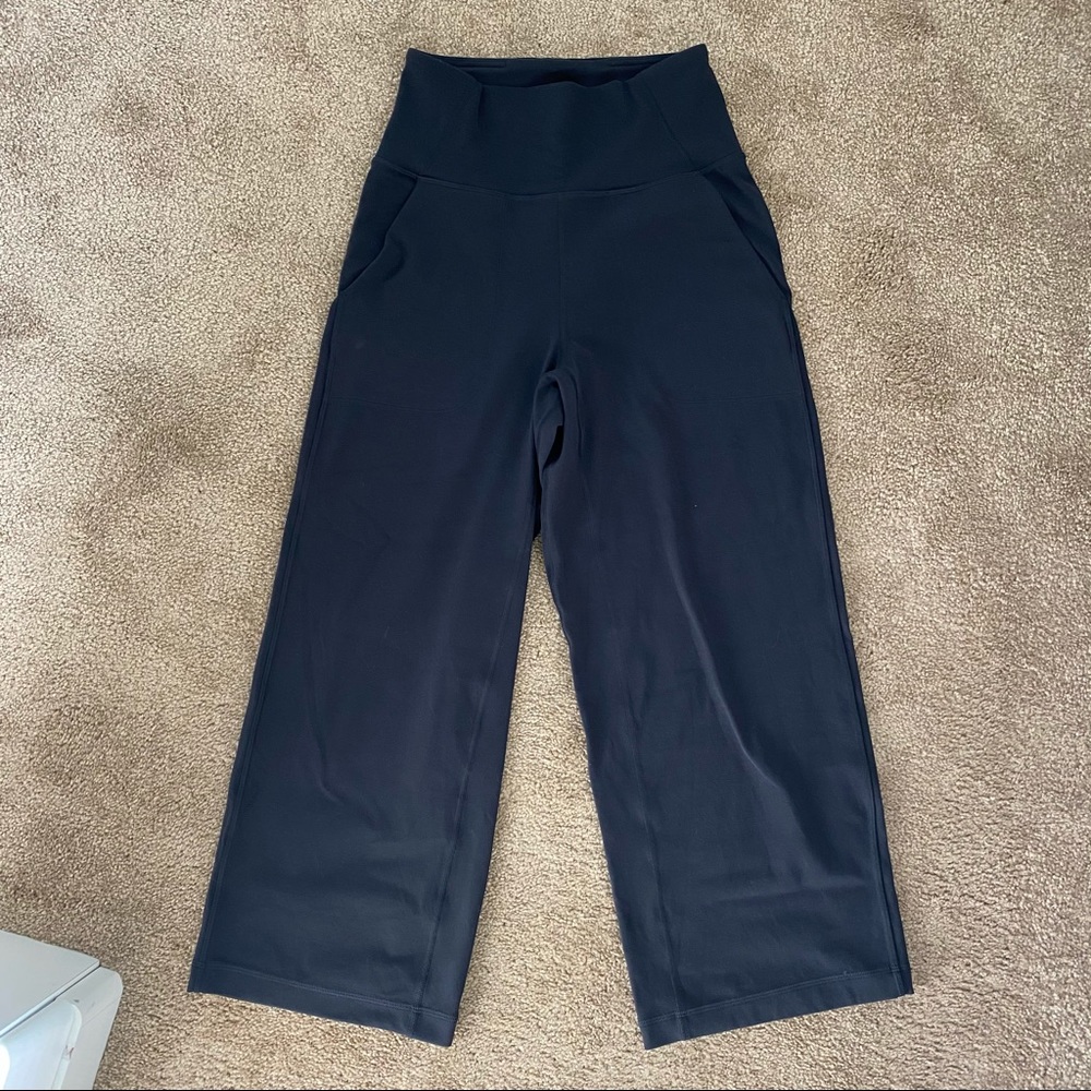 Lululemon Align Wide Leg Super High-Rise Crop